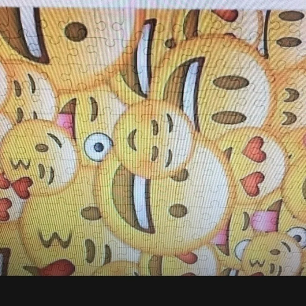 252 piece emoji puzzle